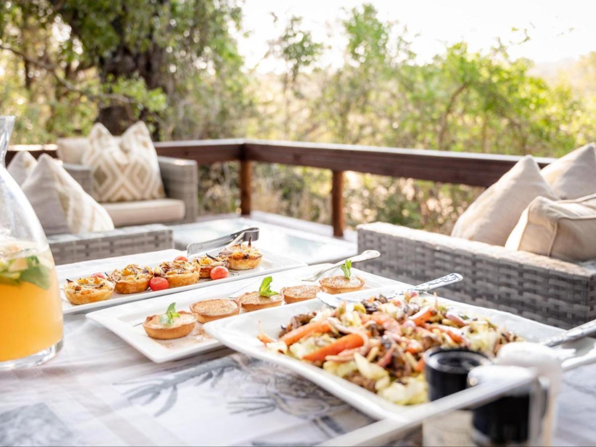 Shimungwe Lodge, Thornybush Game Reserve フッドスプルイト エクステリア 写真
