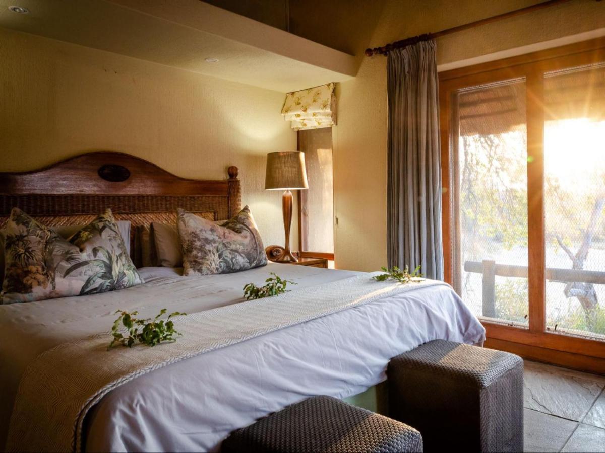 Shimungwe Lodge, Thornybush Game Reserve フッドスプルイト エクステリア 写真